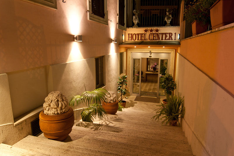 Hotel Center 2 Roma Exterior foto
